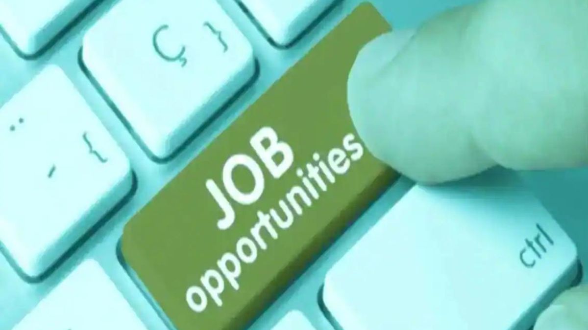 Job Alert! Govt Schools and Institutions Offer Over 58,000 Teaching and Non-Teaching Jobs; Apply Now